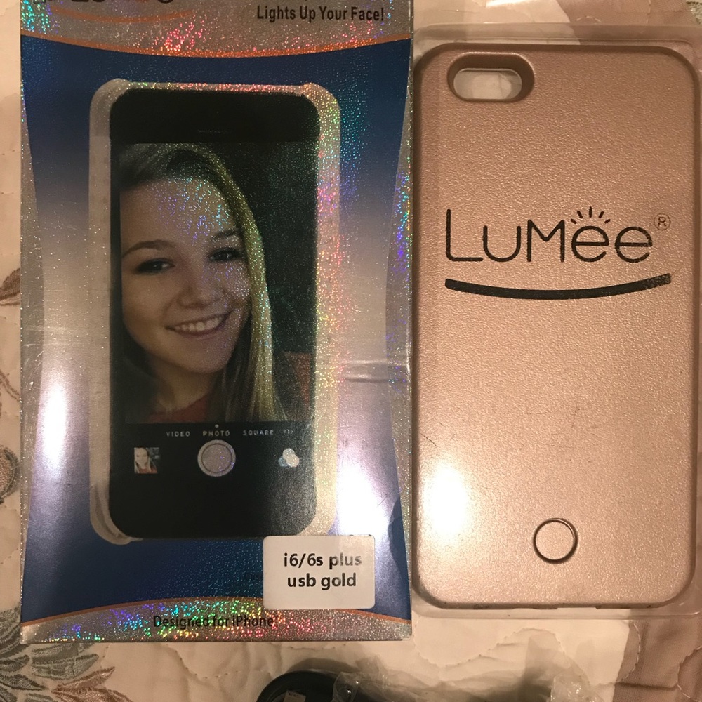 ⭐️
LUMEE 6S Plus‎ Gold Case